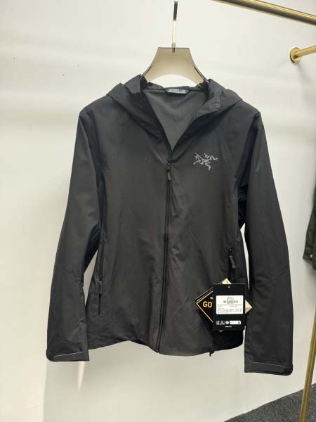 2025年4月24日入荷新作ARCTERYXジャケット 原版...