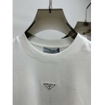 2025年4月24日入荷新作PRADA半袖Tシャツ 原版复刻高級品香港の会社超厳選★入手困難/誕生日プレゼント/yinx工場S-XXL