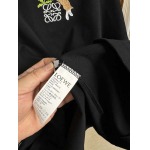 2025年4月25日入荷新作LOEWE半袖Tシャツ 原版复刻高級品香港の会社超厳選★入手困難/誕生日プレゼント/yinx工場