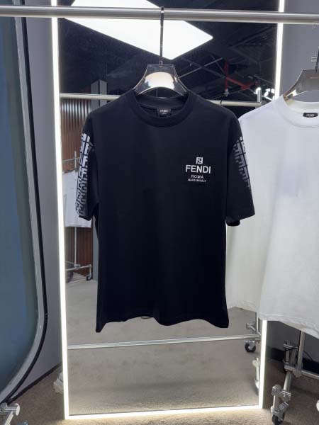 2025年4月25日入荷新作FENDI半袖Tシャツ 原版复刻...