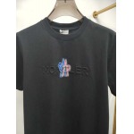 2025年4月25日入荷新作MONCLER半袖Tシャツ 原版复刻高級品香港の会社超厳選★入手困難/誕生日プレゼント/yinx工場