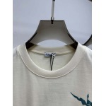 2025年4月25日入荷新作Burberry半袖Tシャツ 原版复刻高級品香港の会社超厳選★入手困難/誕生日プレゼント/yinx工場