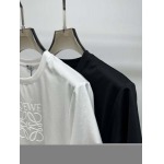 2025年4月25日入荷新作LOEWE半袖Tシャツ 原版复刻高級品香港の会社超厳選★入手困難/誕生日プレゼント/yinx工場