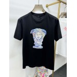 2025年4月25日入荷新作Versace半袖Tシャツ 原版复刻高級品香港の会社超厳選★入手困難/誕生日プレゼント/yinx工場