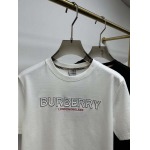 2025年4月25日入荷新作Burberry半袖Tシャツ 原版复刻高級品香港の会社超厳選★入手困難/誕生日プレゼント/yinx工場
