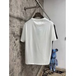 2025年4月25日入荷新作Prada半袖Tシャツ 原版复刻高級品香港の会社超厳選★入手困難/誕生日プレゼント/yinx工場