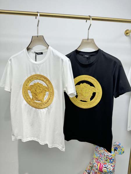 2025年4月25日入荷新作Versace半袖Tシャツ 原版...