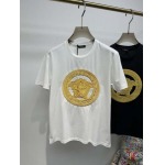 2025年4月25日入荷新作Versace半袖Tシャツ 原版复刻高級品香港の会社超厳選★入手困難/誕生日プレゼント/yinx工場
