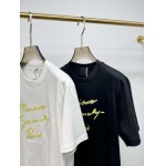 2025年4月25日入荷新作MONCLER半袖Tシャツ 原版复刻高級品香港の会社超厳選★入手困難/誕生日プレゼント/yinx工場