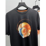 2025年4月25日入荷新作HERMES半袖Tシャツ 原版复刻高級品香港の会社超厳選★入手困難/誕生日プレゼント/yinx工場