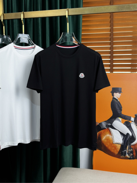 2025年4月25日入荷新作MONCLER半袖Tシャツ 原版...