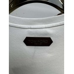 2025年4月26日入荷新作Tom Ford半袖Tシャツ 原版复刻高級品香港の会社超厳選★入手困難/誕生日プレゼント/yinx工場