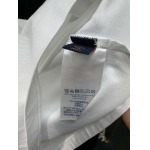 2025年4月26日入荷新作Louis Vuitton半袖Tシャツ 原版复刻高級品香港の会社超厳選★入手困難/誕生日プレゼント/yinx工場