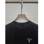 2025年4月26日入荷新作PRADA半袖Tシャツ 原版复刻高級品香港の会社超厳選★入手困難/誕生日プレゼント/yinx工場