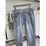 2025年4月26日入荷新作Louis Vuittonジーパン 原版复刻高級品香港の会社超厳選★入手困難/誕生日プレゼント/yinx工場