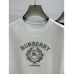 2025年4月26日入荷新作Burberry半袖Tシャツ 原版复刻高級品香港の会社超厳選★入手困難/誕生日プレゼント/yinx工場