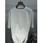 2025年4月26日入荷新作Burberry半袖Tシャツ 原版复刻高級品香港の会社超厳選★入手困難/誕生日プレゼント/yinx工場