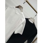 2025年4月26日入荷新作PRADA半袖Tシャツ 原版复刻高級品香港の会社超厳選★入手困難/誕生日プレゼント/yinx工場