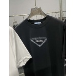 2025年4月26日入荷新作PRADA半袖Tシャツ 原版复刻高級品香港の会社超厳選★入手困難/誕生日プレゼント/yinx工場