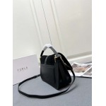 2025年4月27日入荷新作  FURLA型番H02010  SIZE:26.5X8X18CM  /XX工場