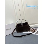 2025年4月27日入荷新作  FURLA型番H02010  SIZE:26.5X8X18CM  /XX工場