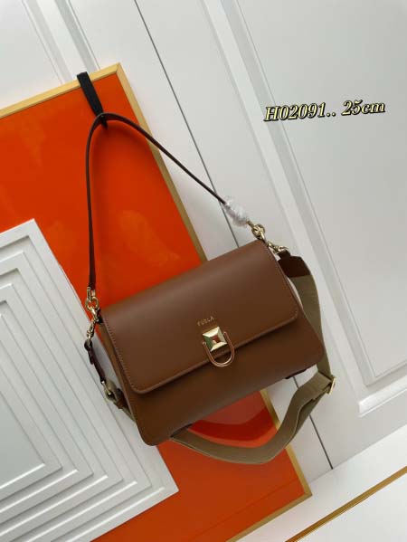 2025年4月27日入荷新作LURLA新品  H02091 ...