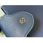 2025年4月27日入荷新作 Capucines  Taurillon  21 x 14 x 8CM  M21168  /XX工場