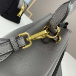 2025年4月27日入荷新作 新品2023早春新品mini《PRADA》  型番：1BH193   SIZE::20-X18-X15  /XX工場