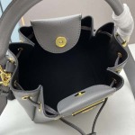 2025年4月27日入荷新作 新品2023早春新品mini《PRADA》  型番：1BH193   SIZE::20-X18-X15  /XX工場