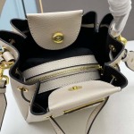2025年4月27日入荷新作 新品2023早春新品mini《PRADA》  型番：1BH193   SIZE::20-X18-X15  /XX工場