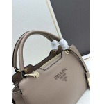 2025年4月27日入荷新作PRADA バッグ 牛革 SIZE::30/21/13c m  /XX工場