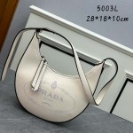 2025年4月27日入荷新作 PRADA  バッグ  SIZE::28*18*10cm   /XX工場
