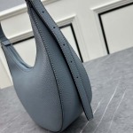 2025年4月27日入荷新作 PRADA バッグ   SIZE::28*18*10cm   /XX工場