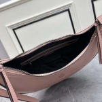 2025年4月27日入荷新作 PRADA バッグ   SIZE::28*18*10cm   /XX工場