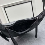 2025年4月27日入荷新作 PRADA バッグ  SIZE::21*13*5.5cm   /XX工場