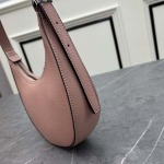 2025年4月27日入荷新作 PRADA  バッグ SIZE::21*13*5.5cm   /XX工場