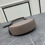 2025年4月27日入荷新作 PRADA バッグ  SIZE::21*13*5.5cm   /XX工場