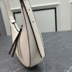 2025年4月27日入荷新作 PRADA バッグ  SIZE::21*13*5.5cm   /XX工場