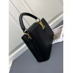 2025年4月29日入荷新作Louis VuittonM24664 Capucines East West 33x19x9CM/XX工場