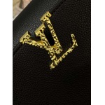 2025年4月29日入荷新作Louis VuittonM24664 Capucines East West 33x19x9CM/XX工場