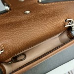 2025年4月29日入荷新作 Gucci476432 サイズ ：16.5x10x4.5cm/XX工場