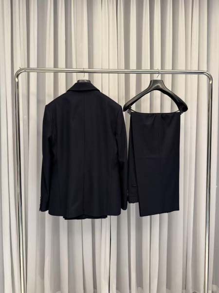 2025年5月8日入荷新作Saint Laurentスーツ上下 原版復刻限定品が人気で高級/fuke工場