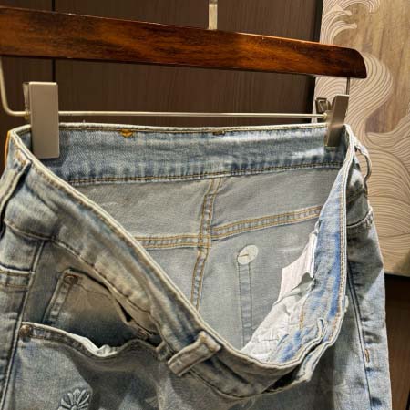 2025年5月10日入荷新作Chrome heartsジーパン安価で人気の/JIA工場