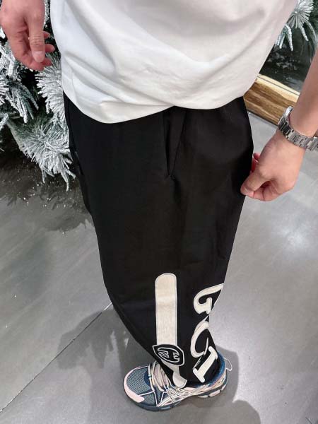 2025年5月14日入荷新作Gucciズボン/スラックス/スウェットパンツ 超厳選★高級品/誕生日プレゼント/OM工場