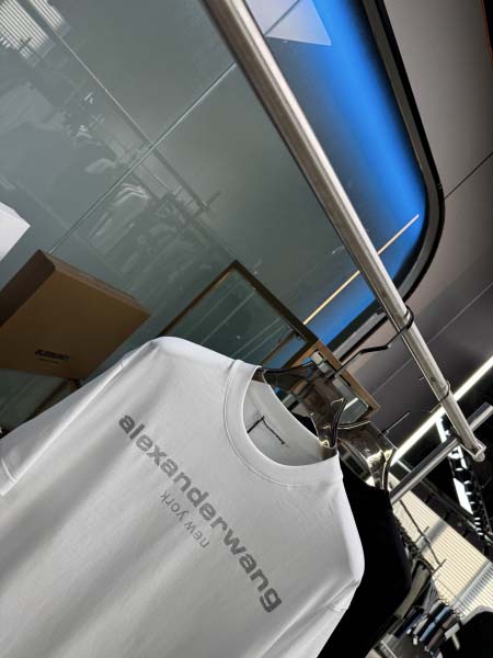 2025年5月20日入荷新作Alexander Wang半袖Tシャツ 原版复刻高級品香港の会社超厳選★入手困難/誕生日プレゼント/yinx工場M-XXXL