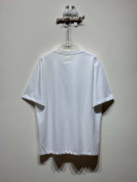 2025年5月23日入荷新作Maison Margiela半袖 tシャツ男女兼用高品質★誕生日プレゼント/結婚祝い/内祝い/贈り物/SD工場