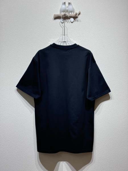 2025年5月26日入荷新作VALENTINO半袖 Tシャツ男女兼用高品質★誕生日プレゼント/結婚祝い/内祝い/贈り物/SD工場