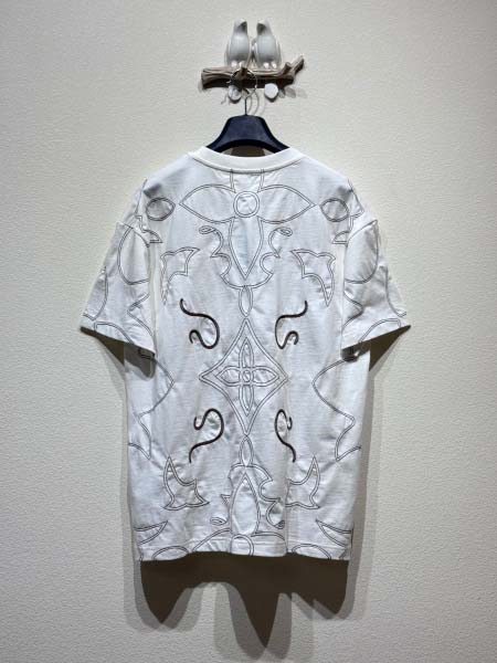 2025年5月26日入荷新作Louis Vuitton半袖 Tシャツ男女兼用高品質★誕生日プレゼント/結婚祝い/内祝い/贈り物/SD工場