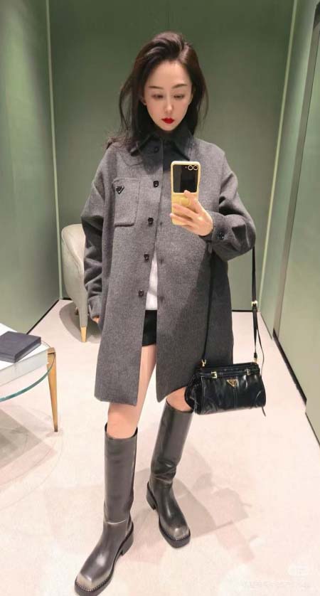 2025年5月28日入荷新作1BG445斜め下げ バッグ Prada 26x14x12cm  お安い/人気/本革 バッグ/XX工場