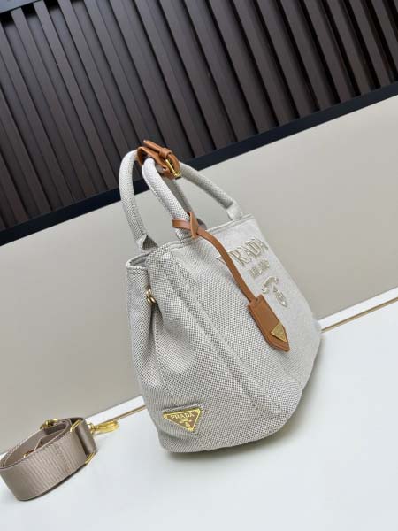 2025年5月28日入荷新作Prada新品 2025summer SIZE:30x20x15 お安い/人気/本革 バッグ/XX工場